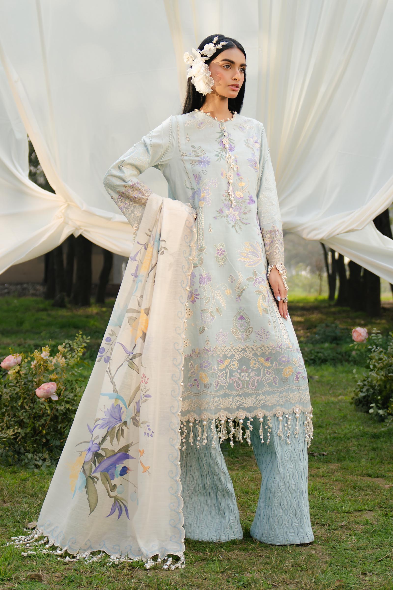 L251-003B-3DI- Ice Blue Luxury Lawn Outfit By- Sana Safinaz