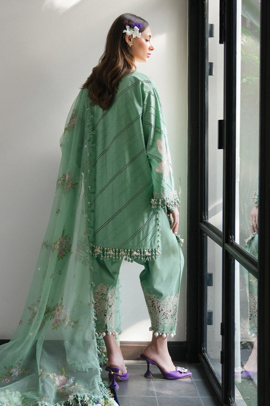 L251-008A-3CT- Sage Green Luxury Lawn Outfit By- Sana Safinaz