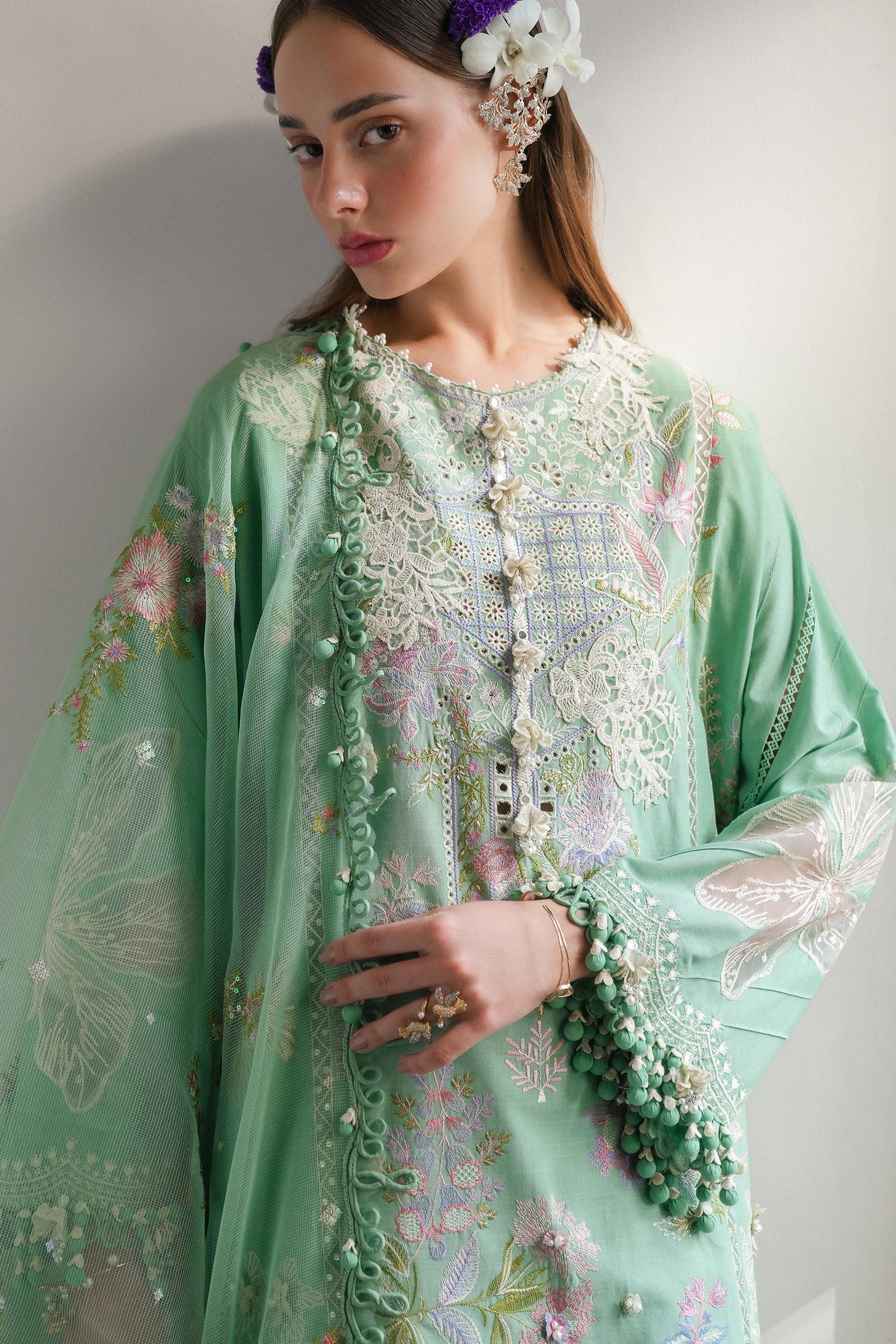 L251-008A-3CT- Sage Green Luxury Lawn Outfit By- Sana Safinaz