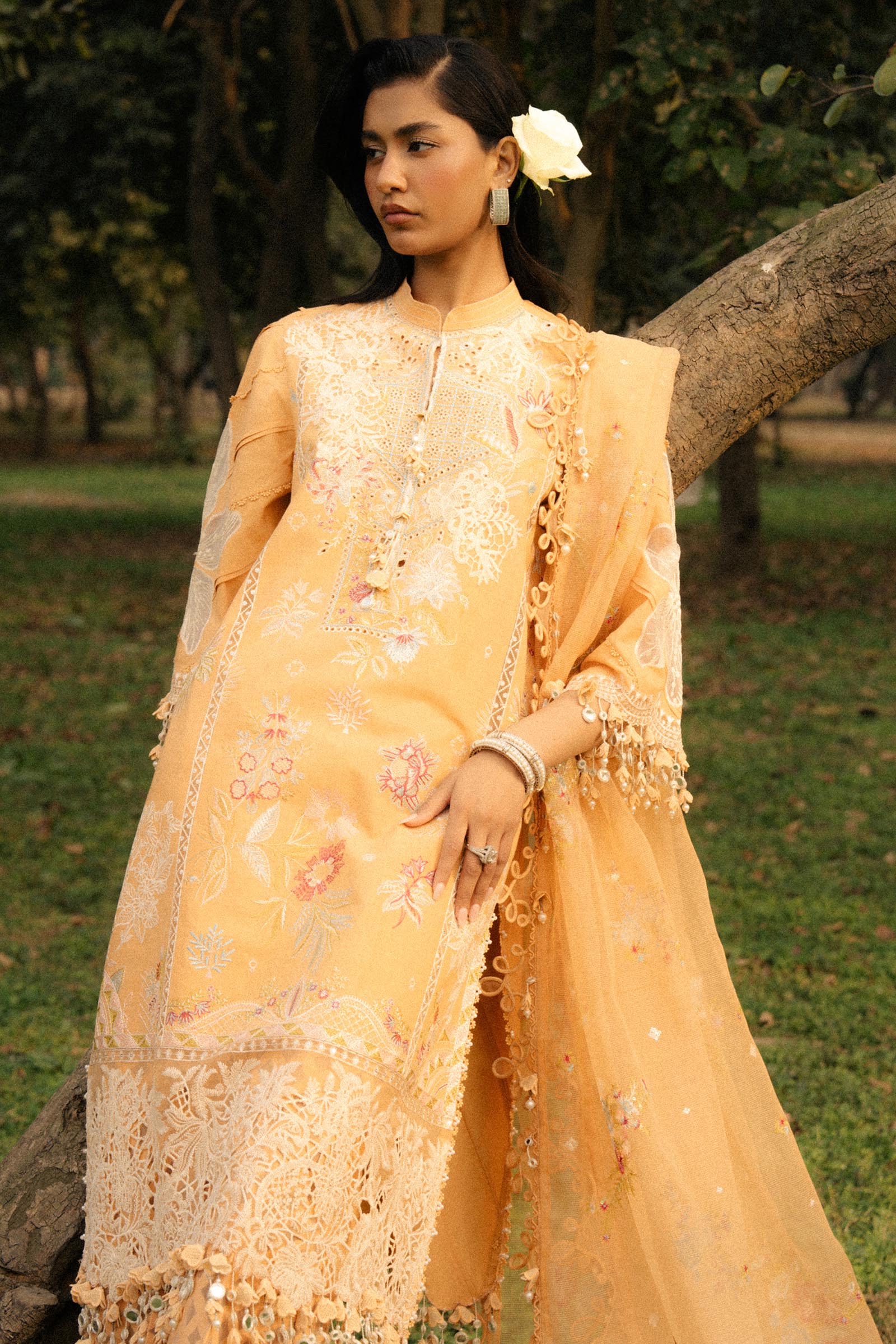L251-008B-3CT- Peach Luxury Lawn Outfit By- Sana Safinaz