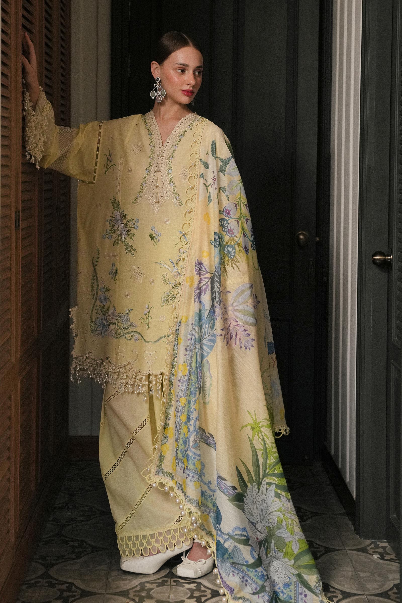 L251-010A-3DI- Lime Yellow Luxury Lawn Outfit By- Sana Safinaz
