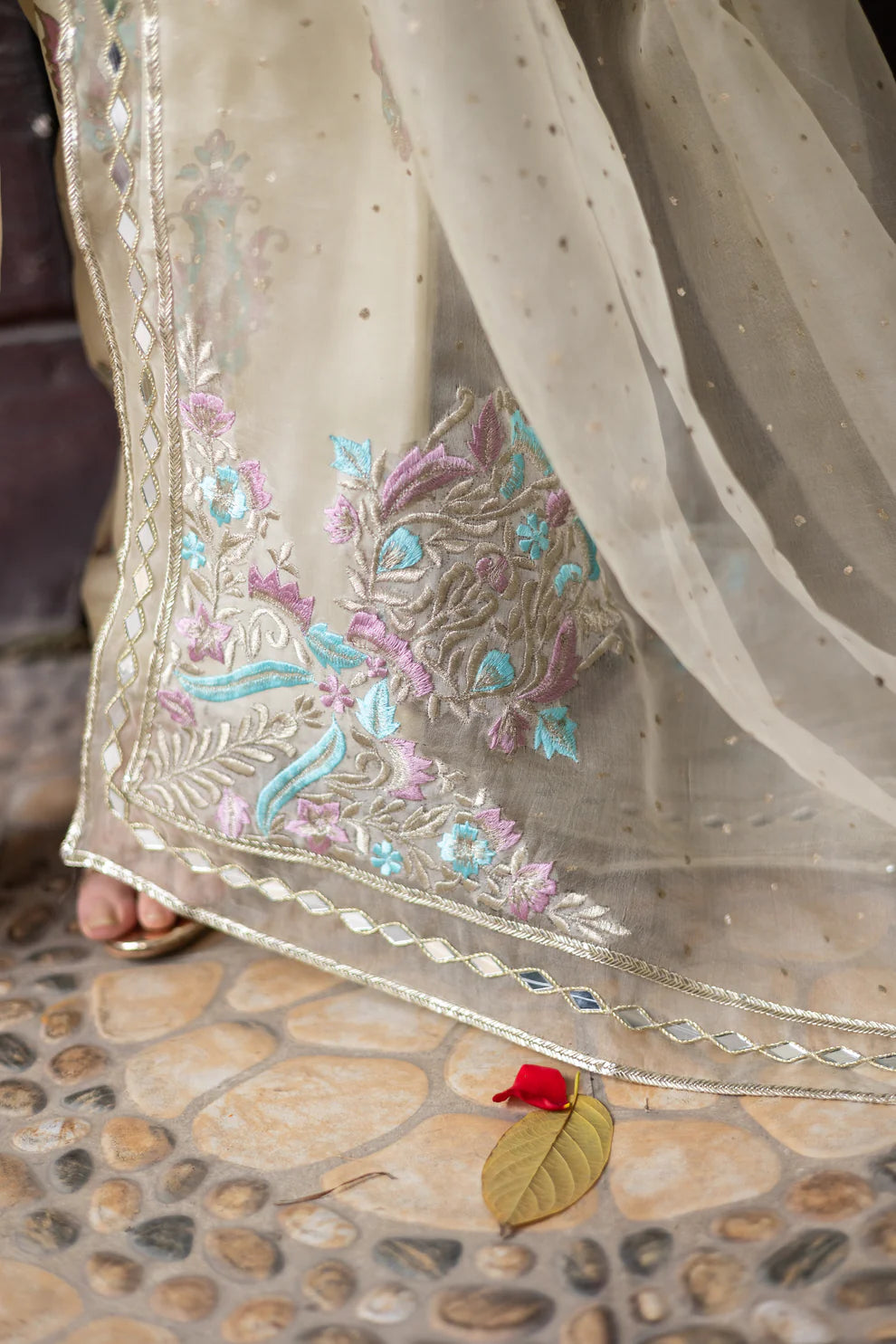 Layla- Elegant Sheesha Embroidered Shalwar Kameez