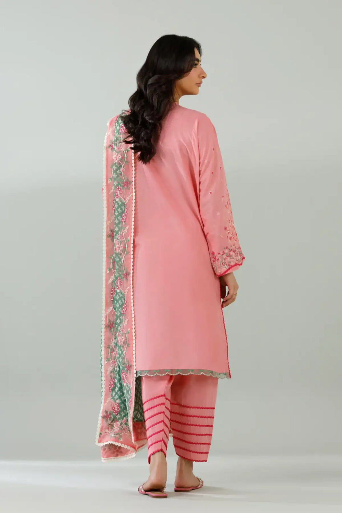 M262-005A pink Sana Safinaz Muzlin Summer 26 stitched suit with chiffon dupatta