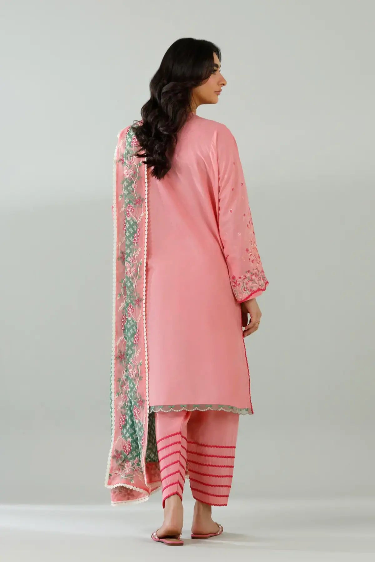 M262-005A pink Sana Safinaz Muzlin Summer 26 stitched suit with chiffon dupatta