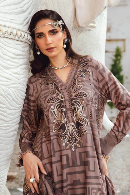 MPT-2703-B – Maria B M.Prints Lilac Stitched Cambric Suit with velvet patch & dupatta – Pakistani designer wear Pakistanimoda