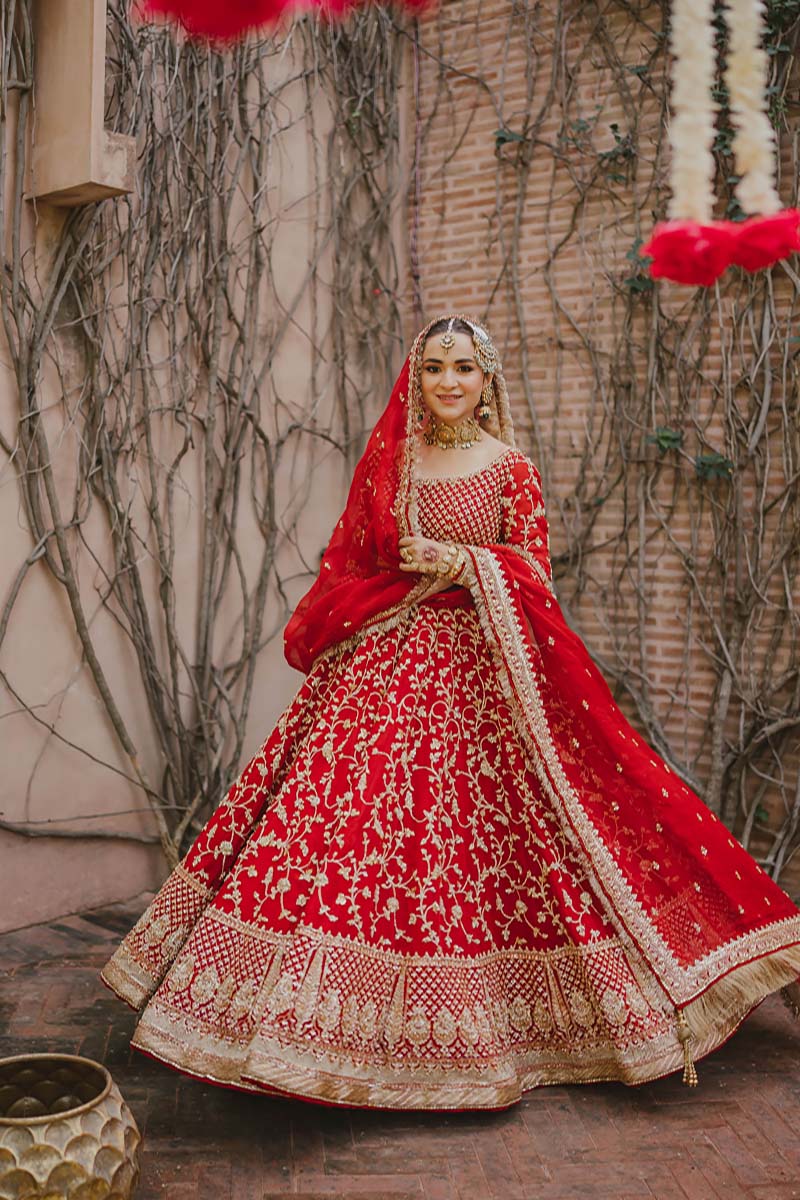 Mahpara A Beautiful Red Bridal Lehenga