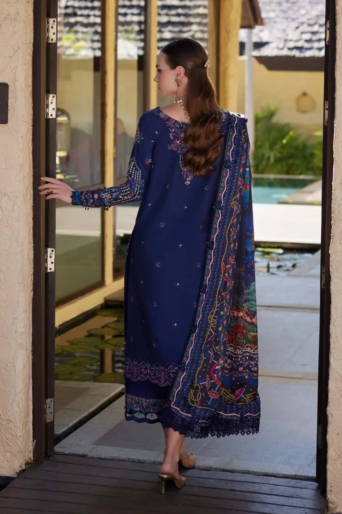 Kanwal Malik midnight navy stitched lawn suit Mehrin with multicolor threadwork and printed silk dupatta Pakistanimoda