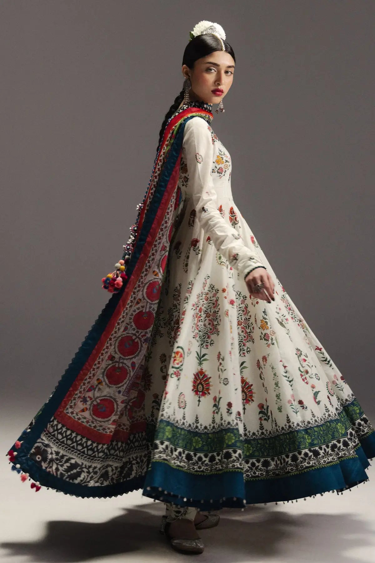 Mehruba D10 Zara Shahjahan Anarkali 2026 off white stitched Anarkali Pakistanimoda