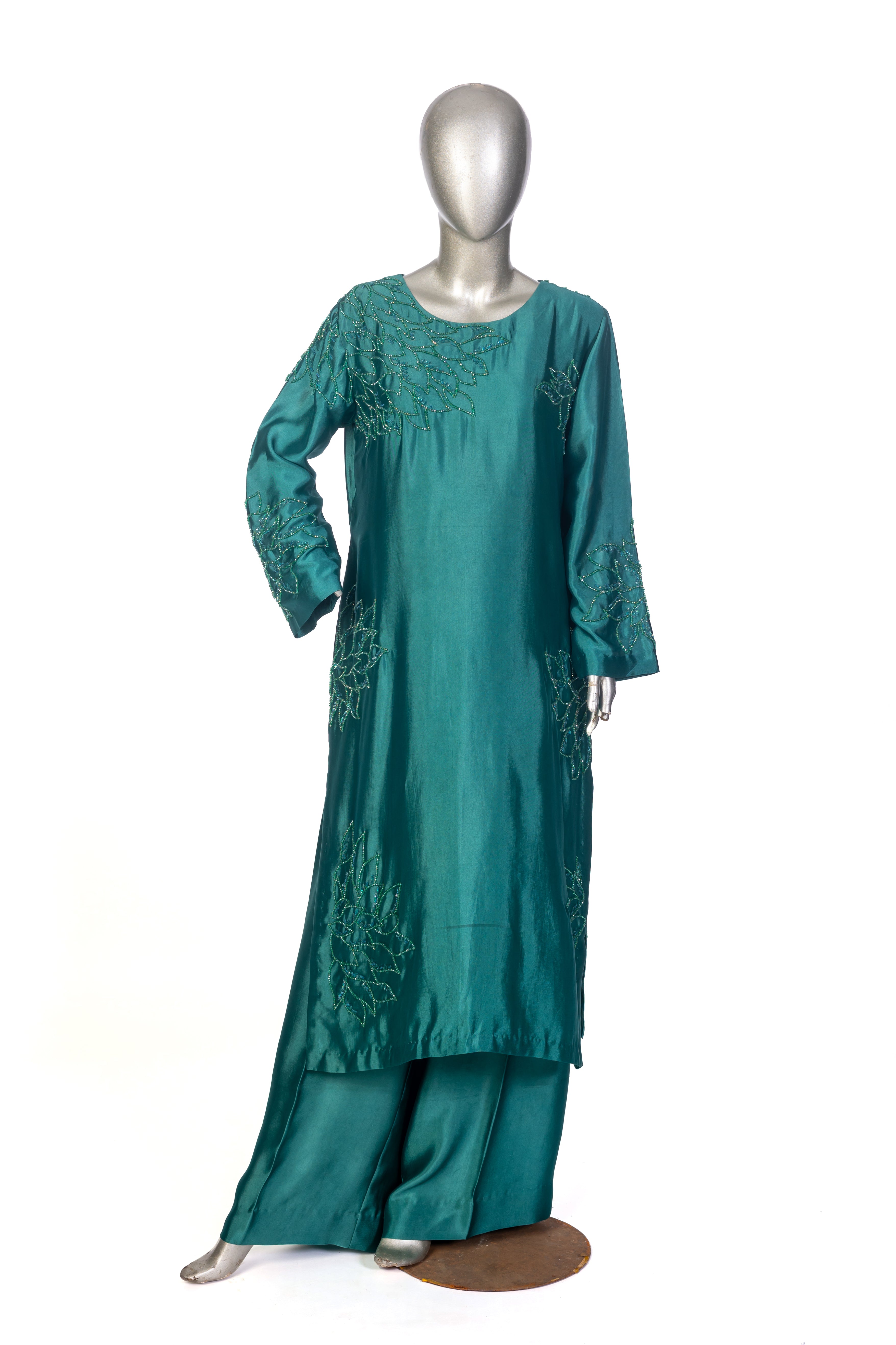 Mehruk – Emerald Green Sheesha Silk Outfit with Luxury Handwork