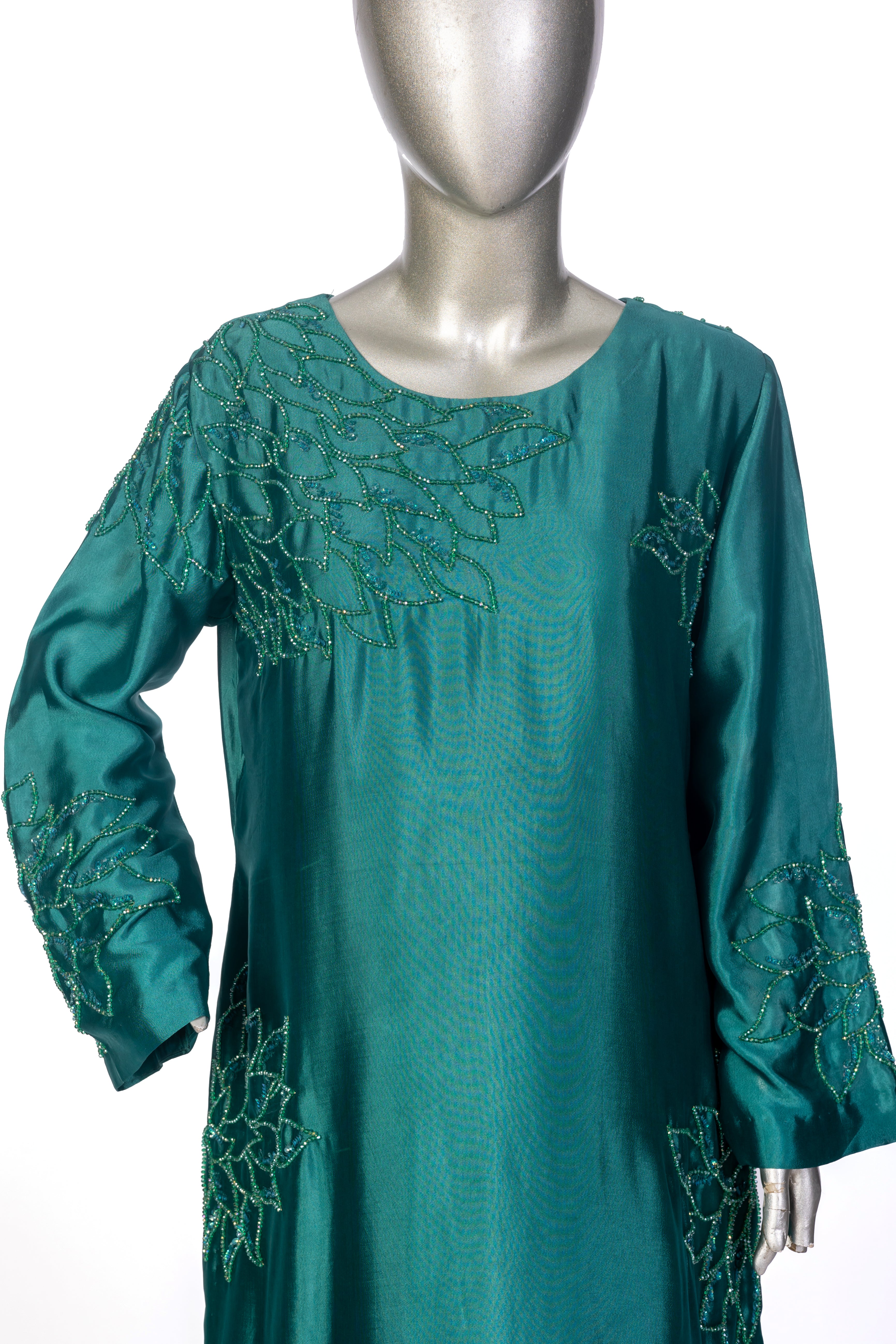 Mehruk – Emerald Green Sheesha Silk Outfit with Luxury Handwork