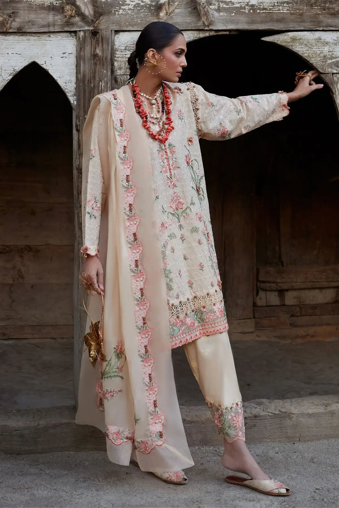 Mehrvaan EL26-10 A blush pink Élan Lawn'26 stitched 3PC suit with voile dupatta