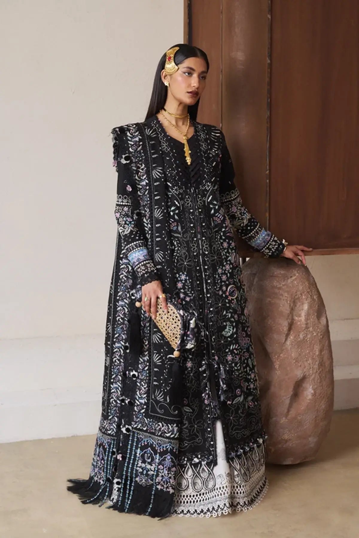 Meravi black statement embroidered lawn suit by Suffuse with chiffon dupatta