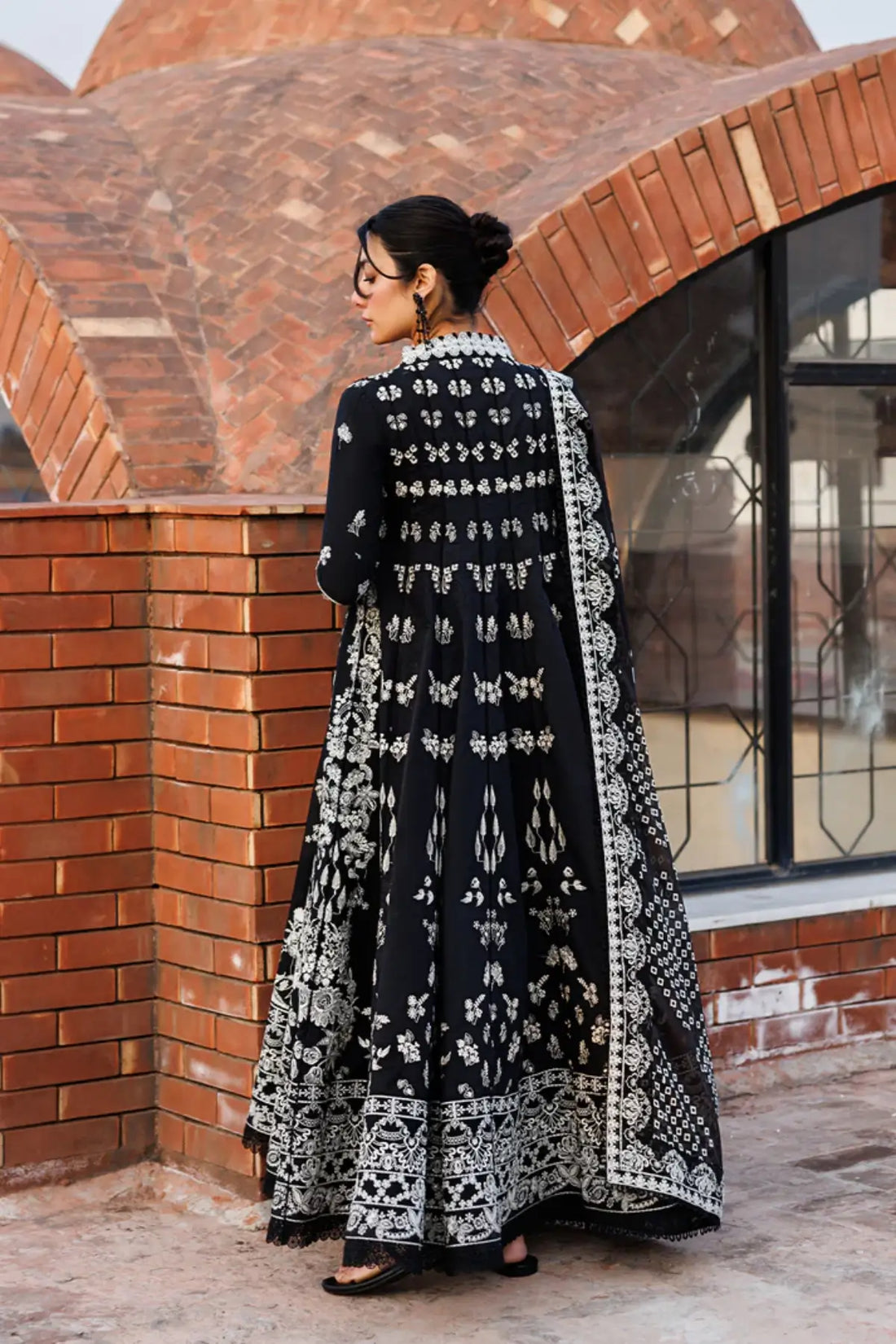 Midnight Bliss Emaan Adeel black and white embroidered lawn suit with printed silk dupatta
