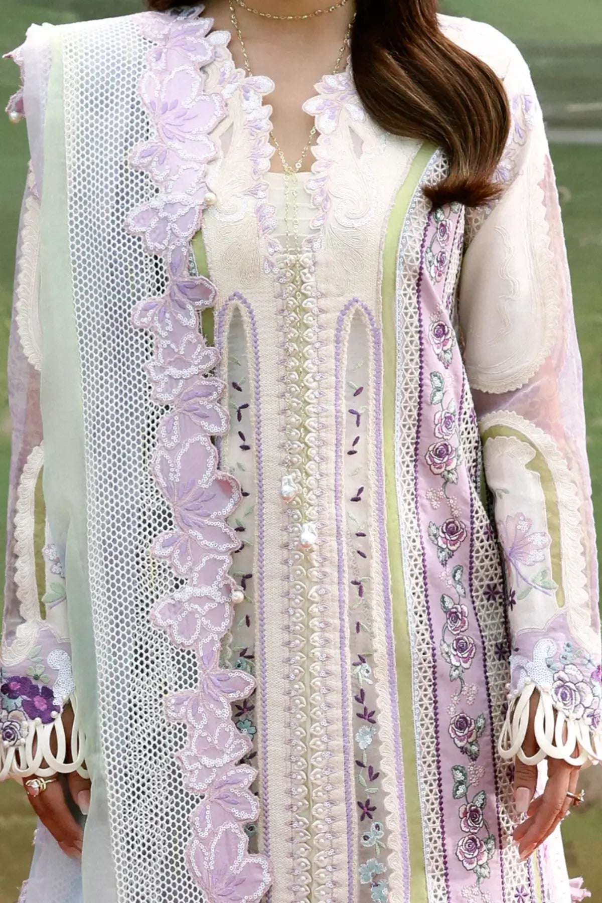 Miren by Afrozeh lilac lawn stitched suit with embroidered shirt and digital printed organza dupatta