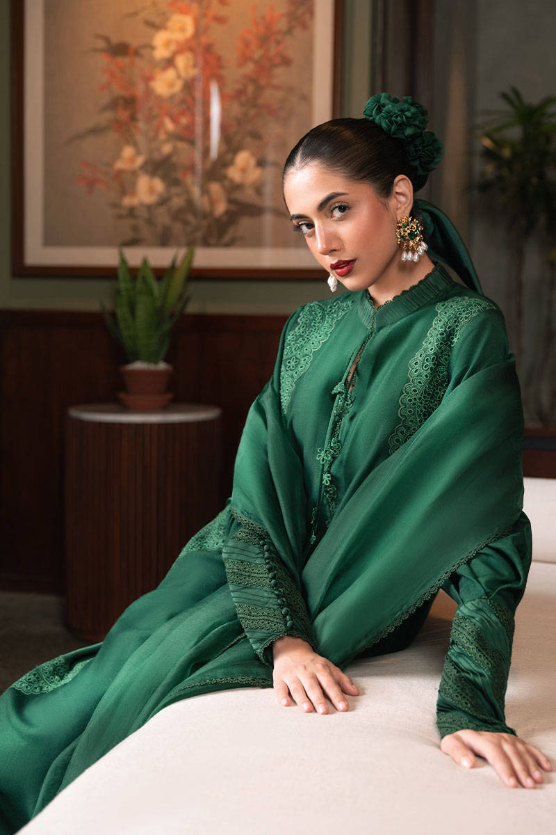 Pakistani Moda - A Legacy of Premium Pakistani Women's dresses