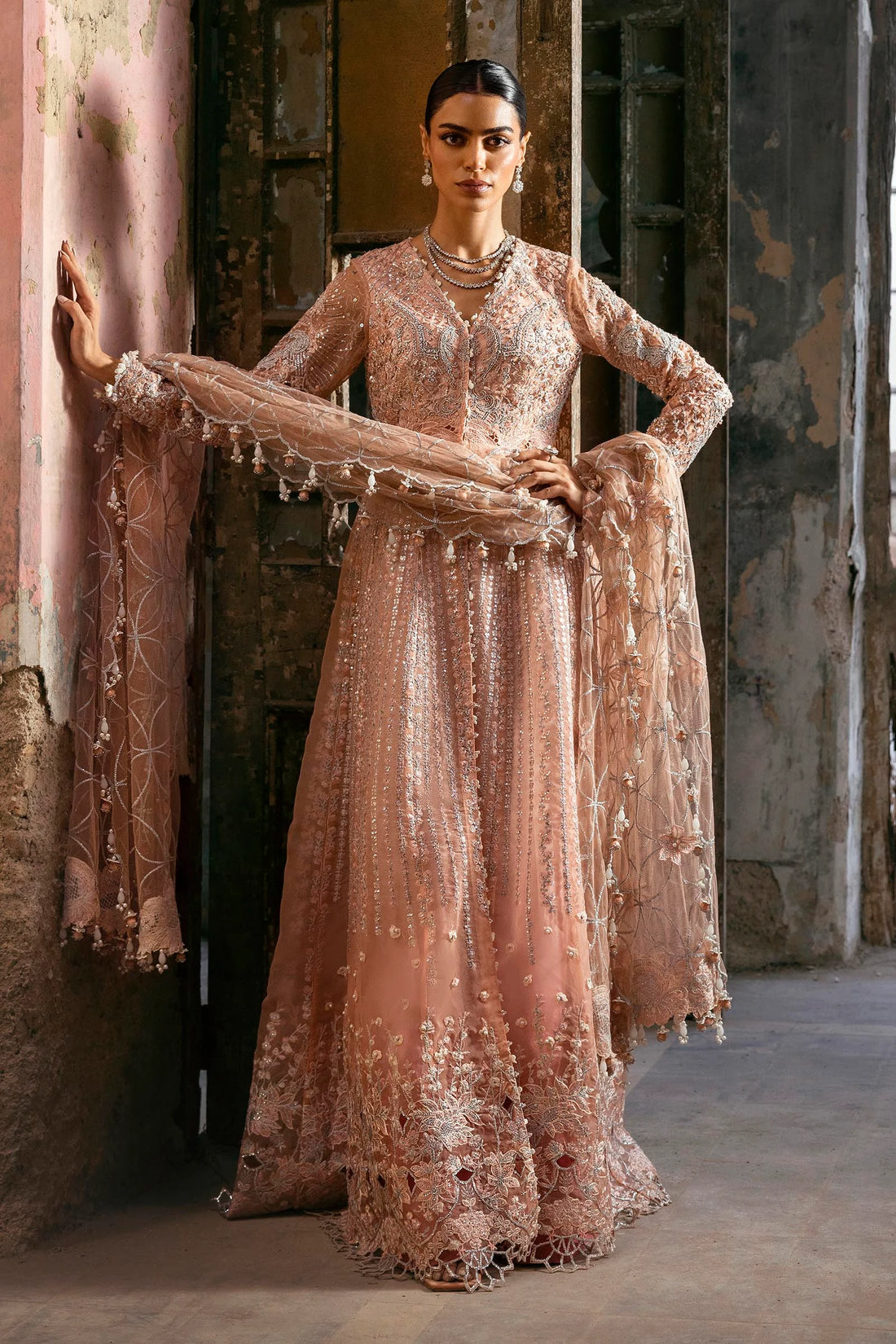 Sana Safinaz N252-007-3CX stitched powder pink organza dress with embroidered 3D flower dupatta and digital raw silk pants – wedding outfit for Pakistani women in USA, UK, Canada.
