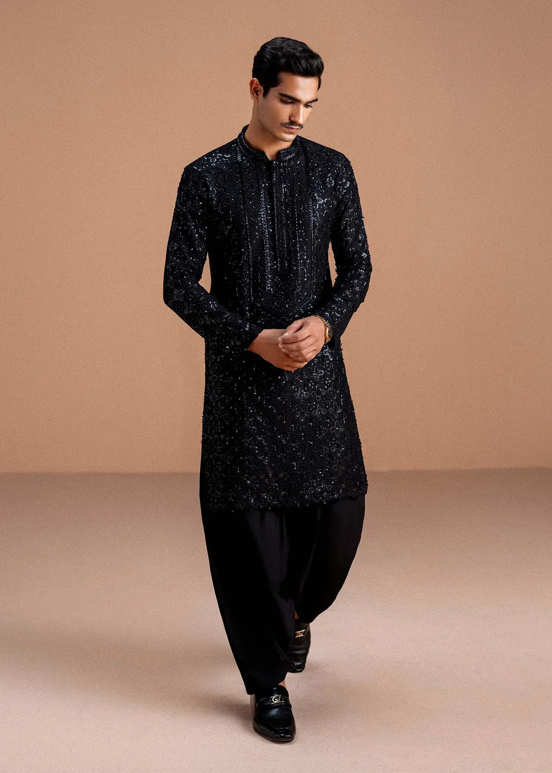 Nayal men’s ink black silk kurta with matching shalwar – Pakistanimoda