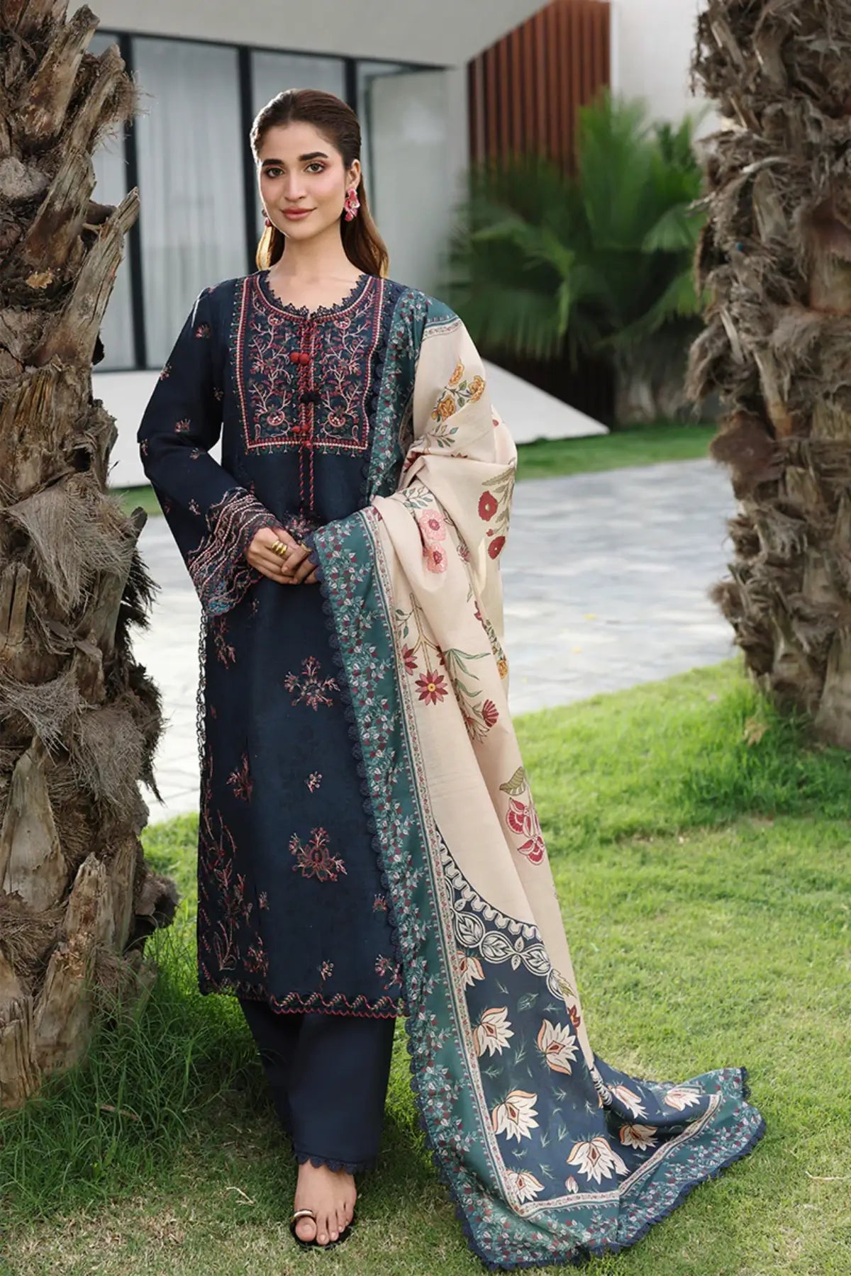 Nilofer by Rang Rasiya Sapphire Embroidered Lawn Stitched 3PC Suit with Printed Tasser Silk Dupatta