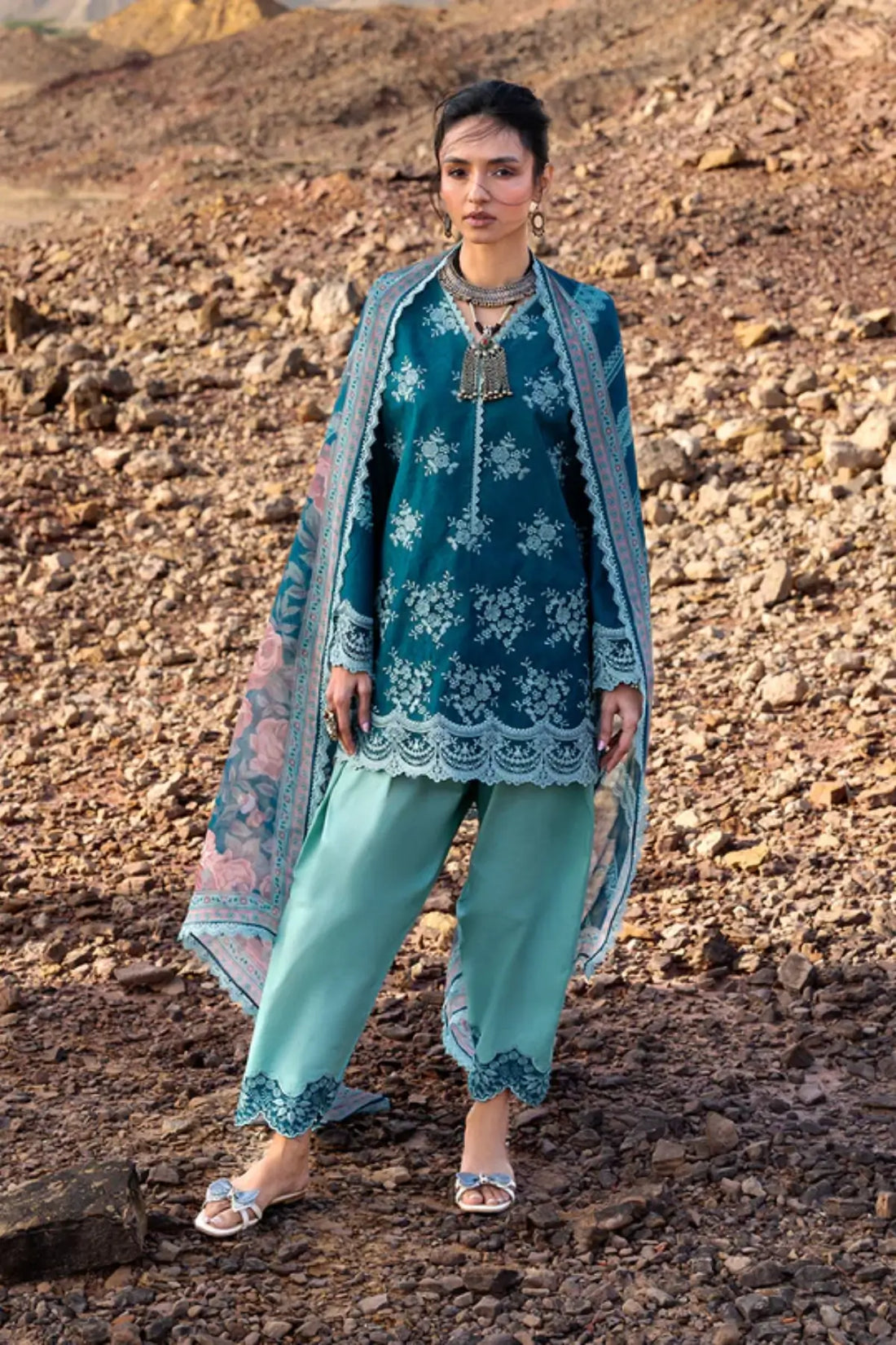 Nissa turquoise summer lawn 3PC by Zainab Chottani with chiffon dupatta