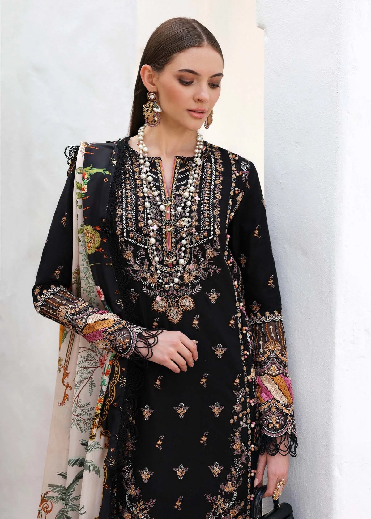 Noire- Elysia Luxury Lawn’25 Ensemble By- Kanwal Malik