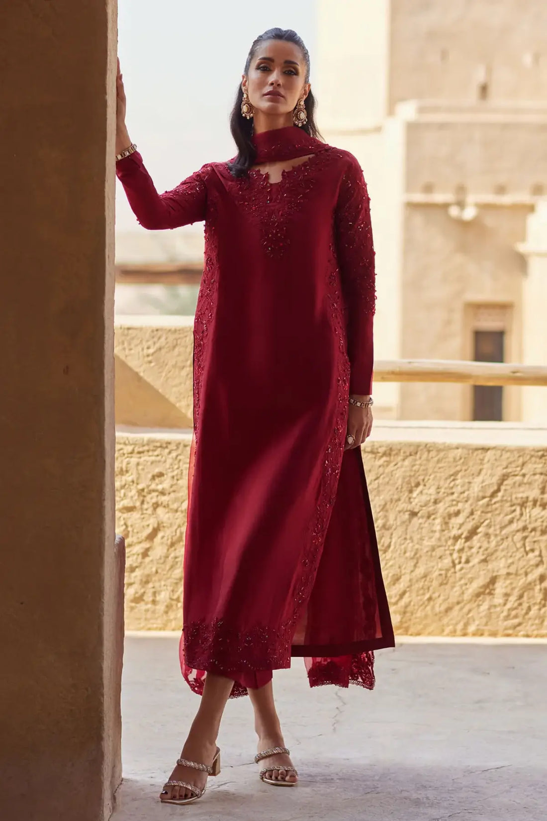 Nour by Kanwal Malik Ghina luxury pret red embroidered raw silk suit with organza dupatta Pakistanimoda