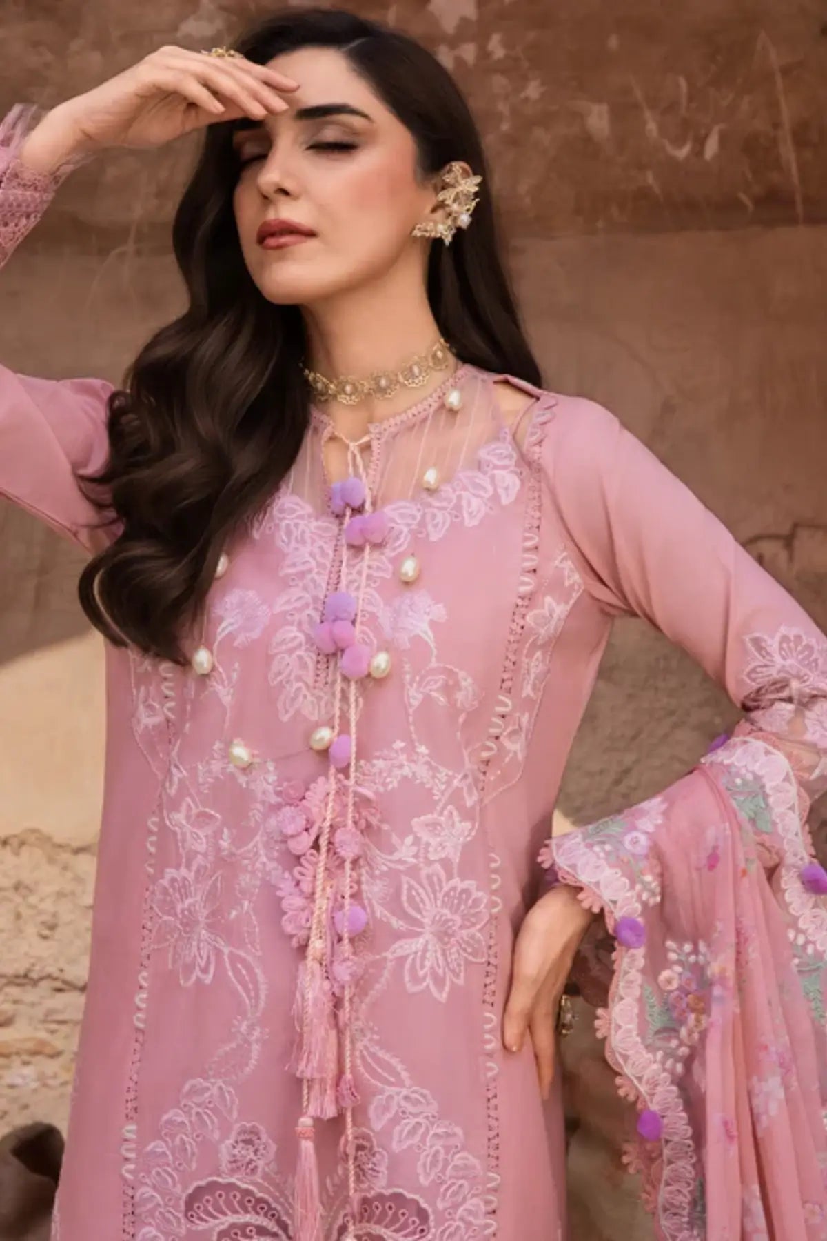 Saira Shakira Breeze ’26 OPHELIA-4-B blush pink embroidered lawn suit Pakistanimoda