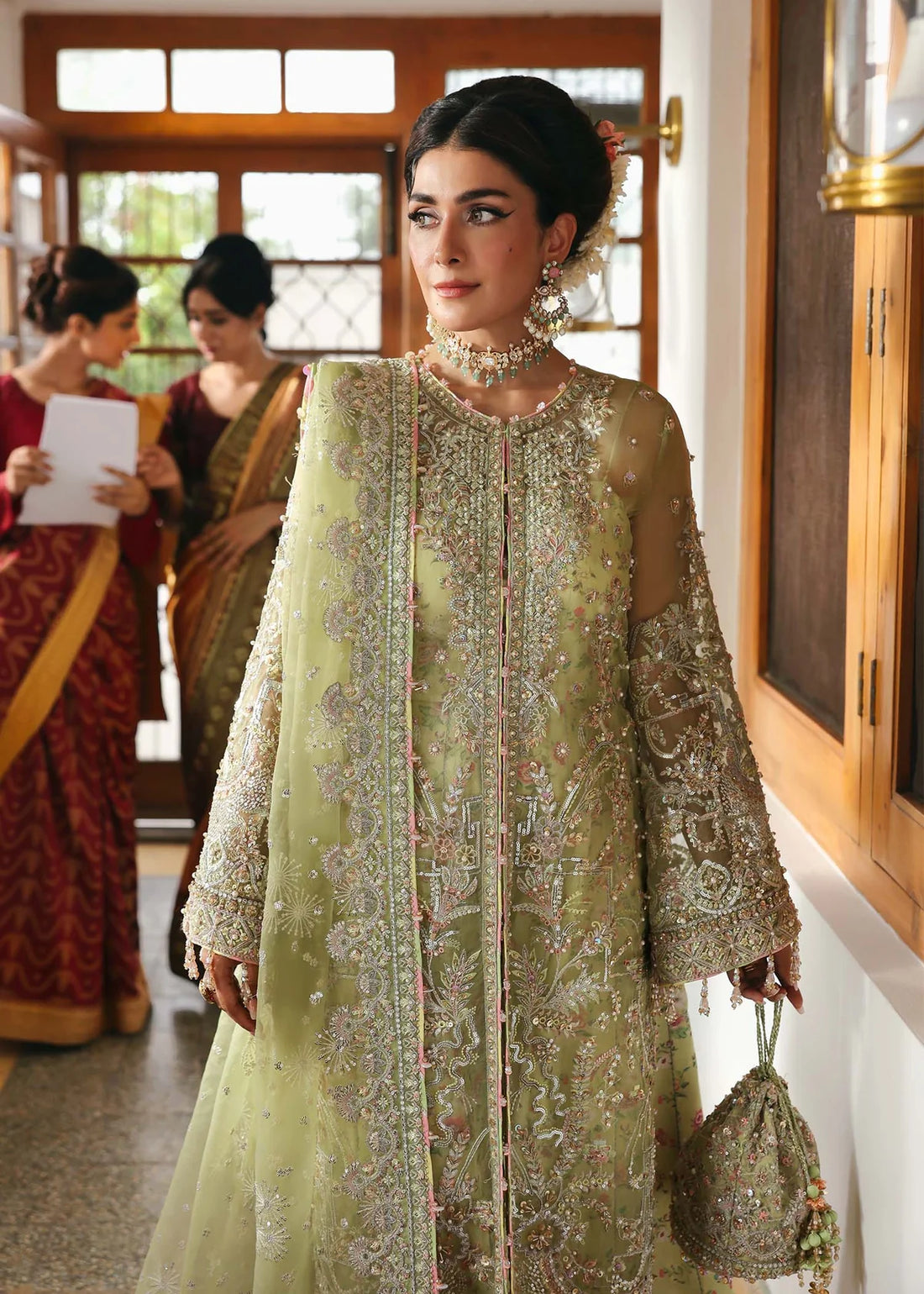 Pakiza Maahi Festive ’25 by Kanwal Malik stitched Parrot Jade Organza Suit with embroidery & dupatta – festive & wedding wear.
