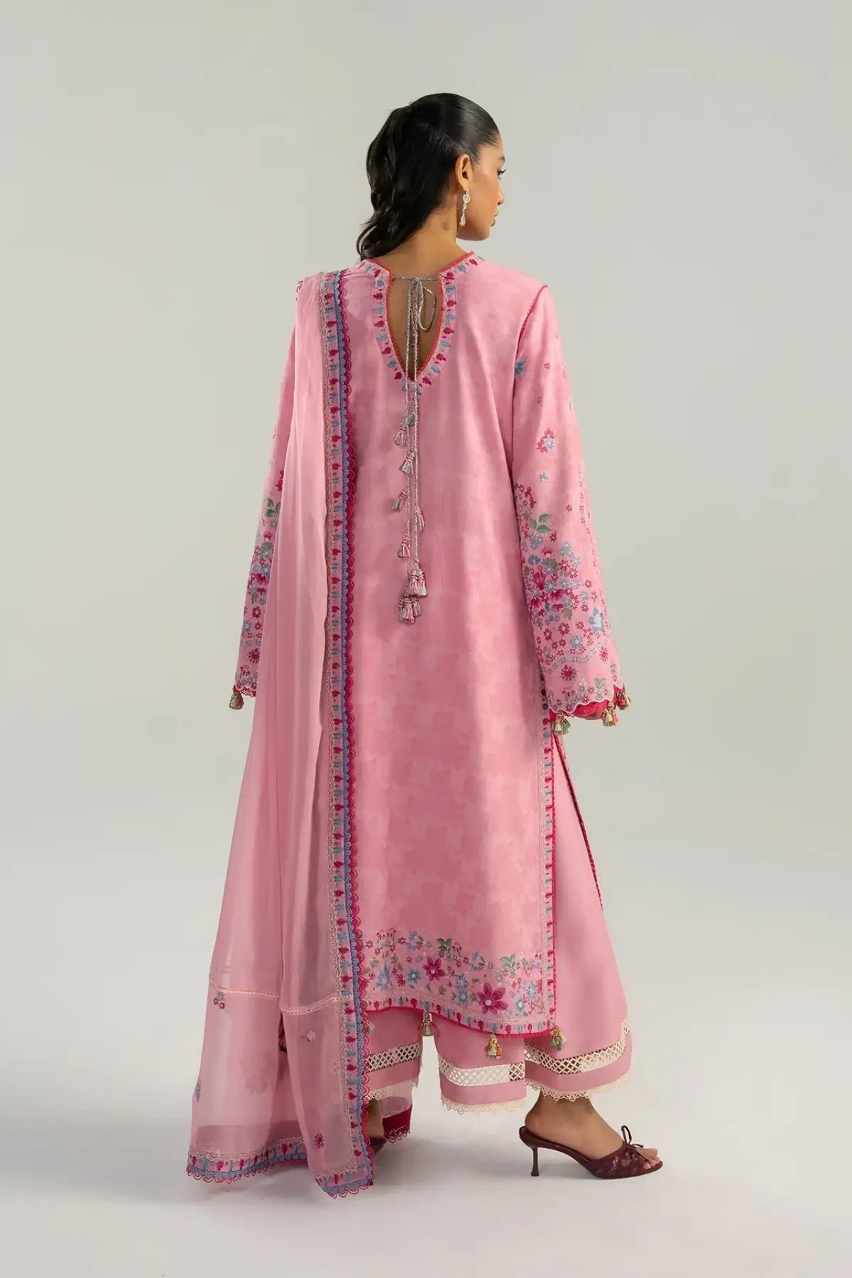 Pembe pink jacquard lawn stitched 3PC suit with chiffon dupatta by Hussain Rehar Pakistanimoda