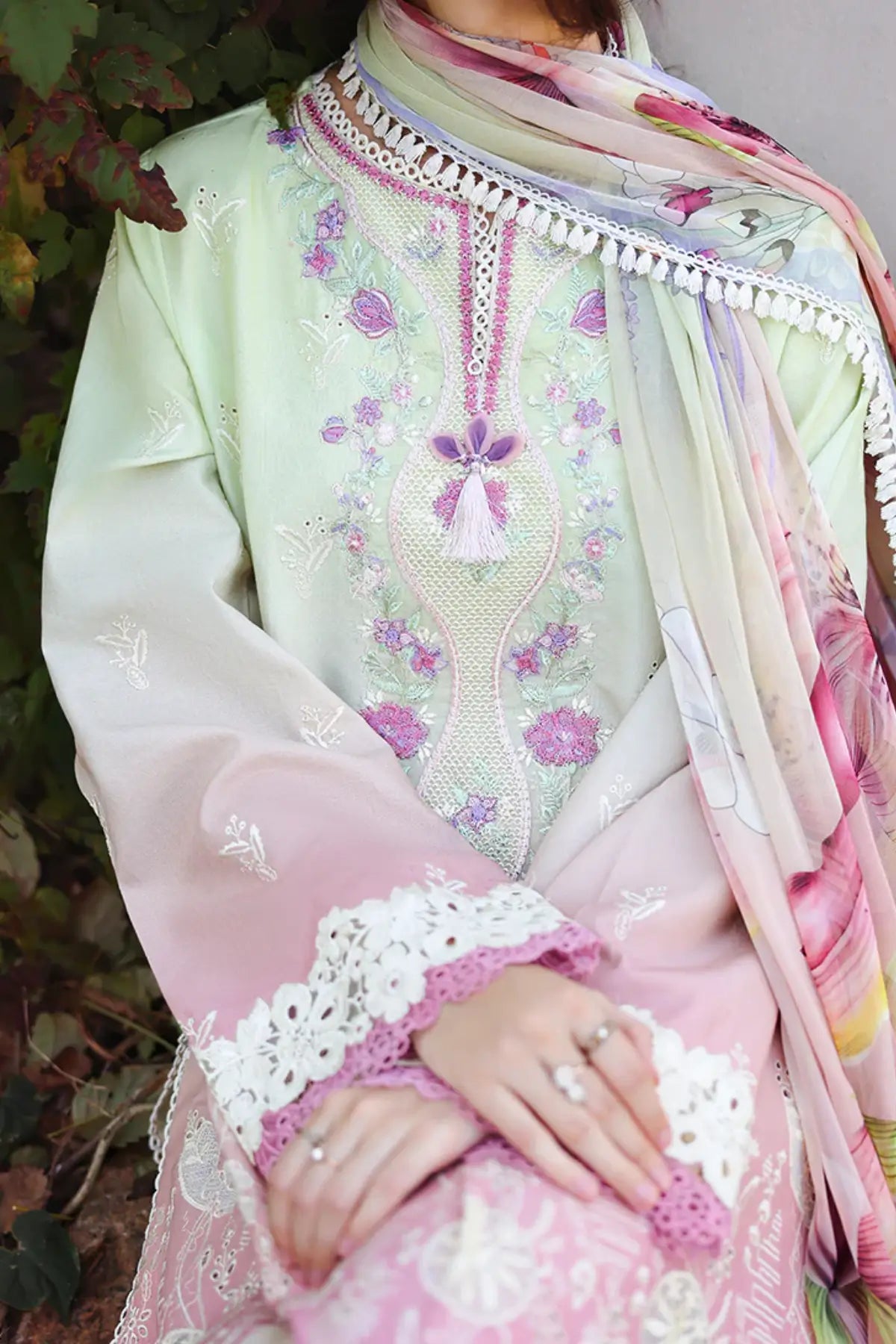 Petal Pull Mushq off white pink chikankari lawn 3pc stitched suit with chiffon dupatta
