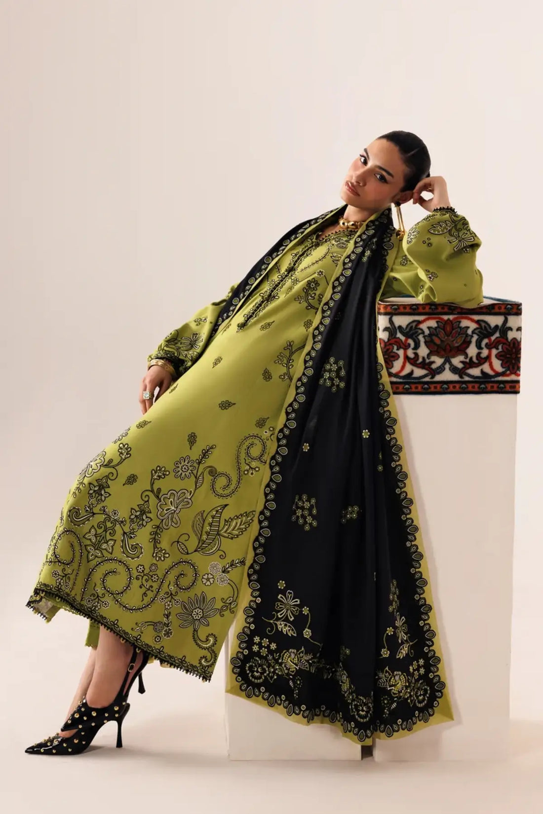 QLW-01 Amarah – Olive Green Embroidered Linen Stitched Suit