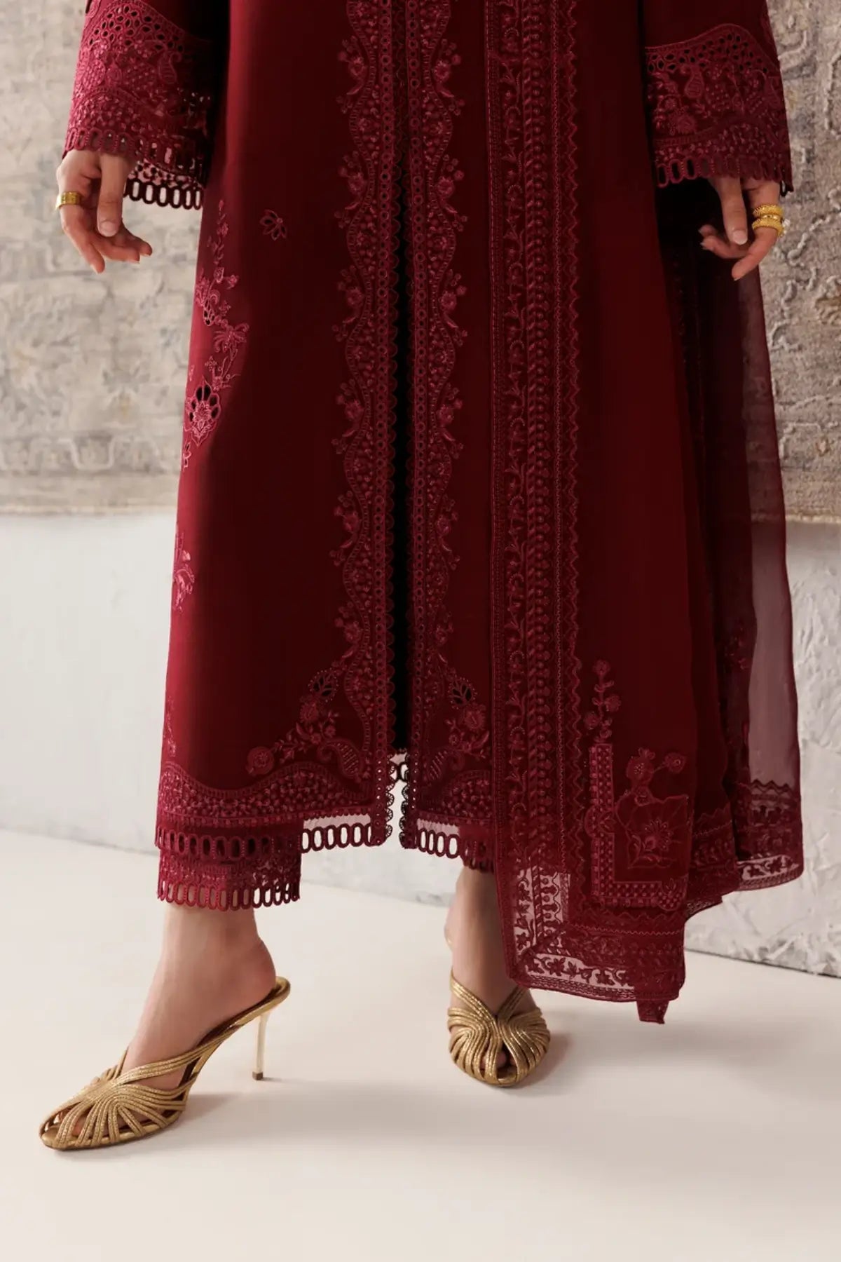 Qalamkar QLW-08 Neirah burgundy embroidered linen stitched 3PC suit with chiffon dupatta