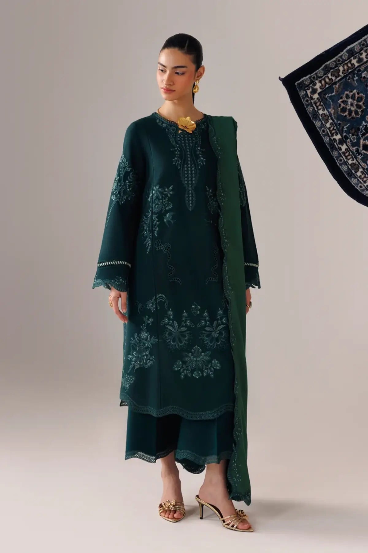 Qalamkar QLW-09 Roma emerald green embroidered linen stitched suit with linen shawl