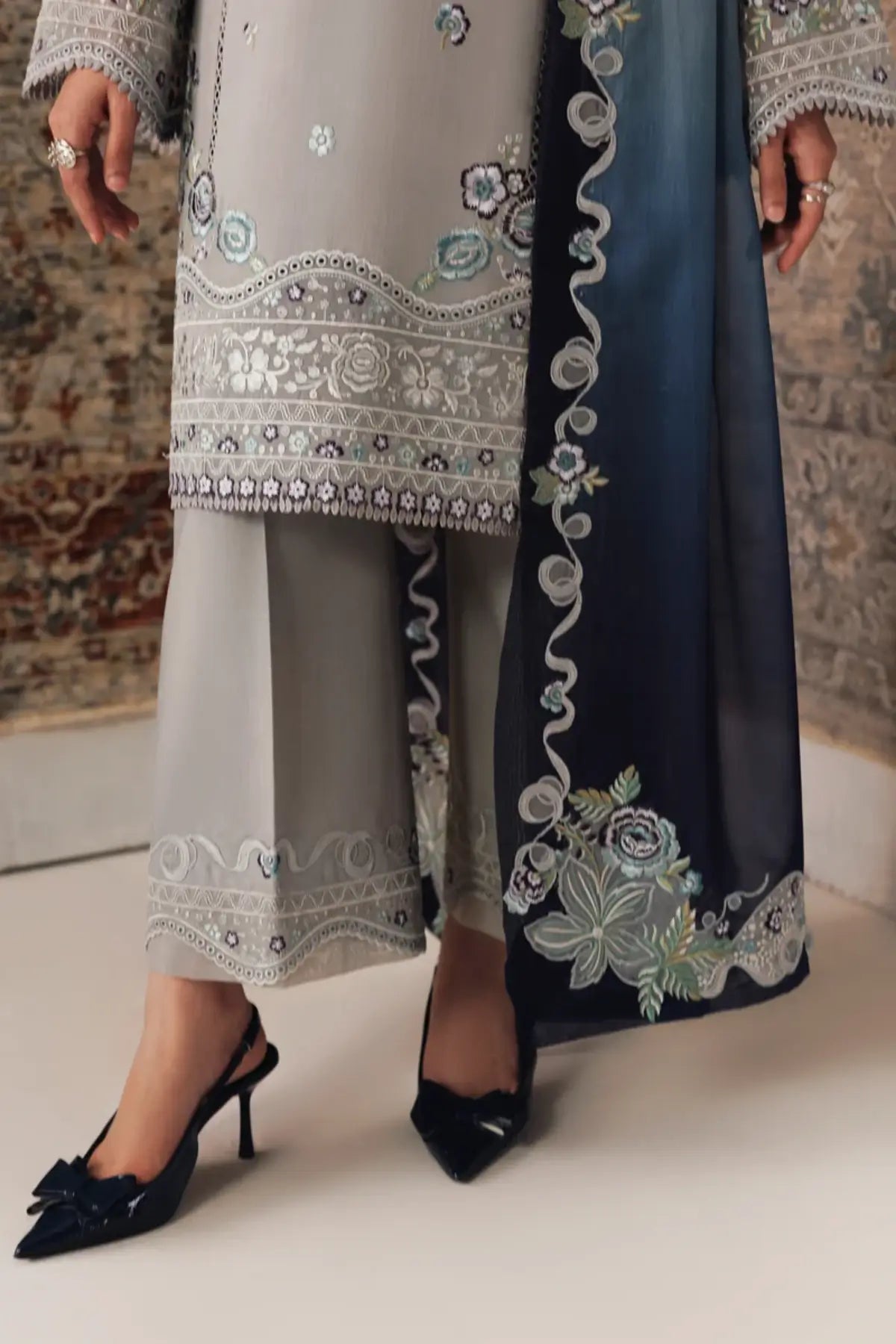 Qalamkar QLW-15 Gina grey embroidered linen stitched suit with contrasting chiffon dupatta