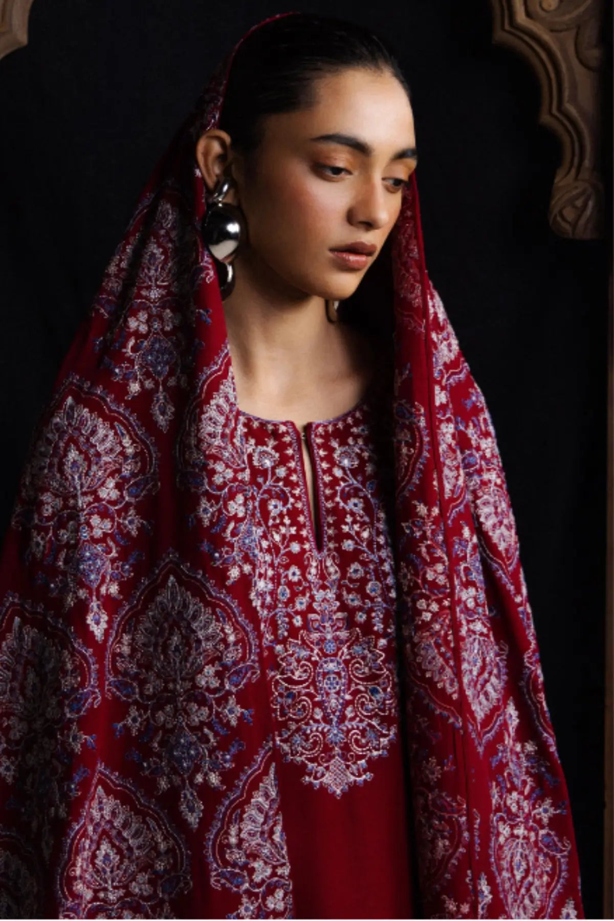 Zara Shahjahan Qirmiz D7 crimson red embroidered marina stitched winter suit with matching shawl from Saraab Winter 2026