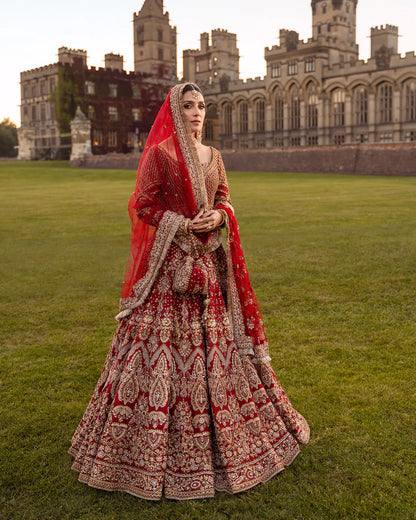 Raeni-Pakistani Beautiful Bridal Lehenga Choli