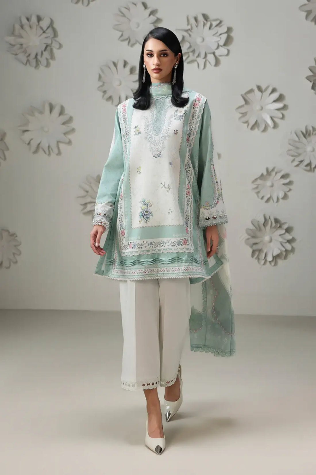 Rasha QQP-05(B) by Qalamkar mint green lawn stitched 3PC suit with embroidered neckline, printed chiffon dupatta, and plain cotton trousers.