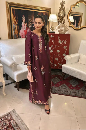 Reene plum sheesha silk stitched kaftan with hand embellishments