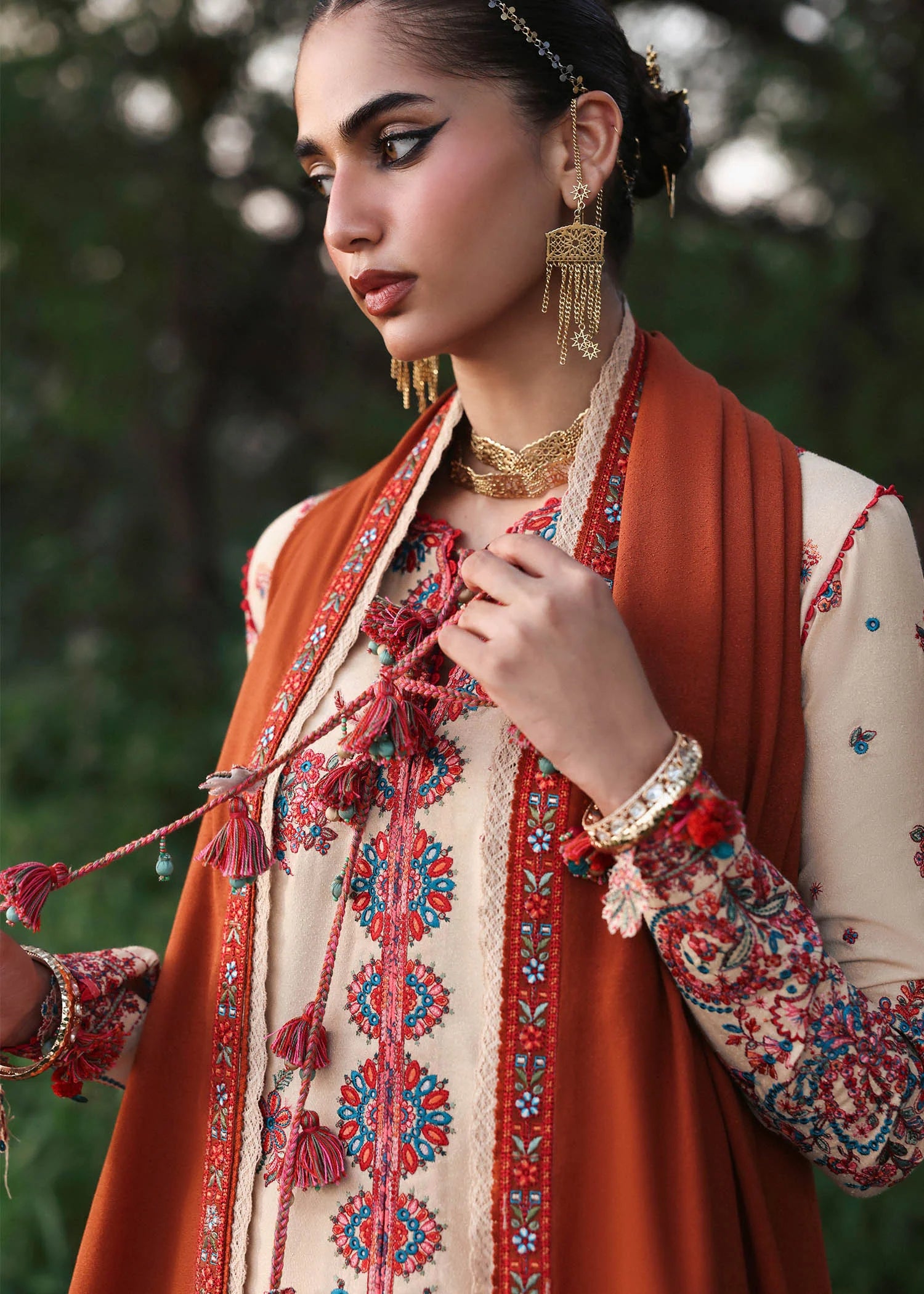Riva Beige Karandi Suit with Rust Embroidered Shawl by Hussain Rehar | pakistanimoda.com