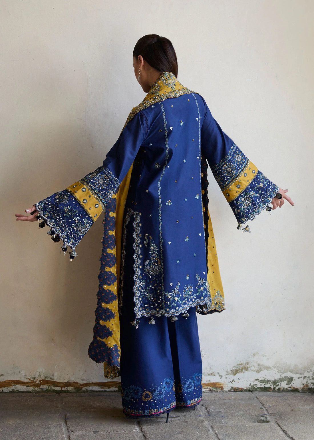 Riviera- Blue Luxury Lawn Suit By- Hussain Rehar