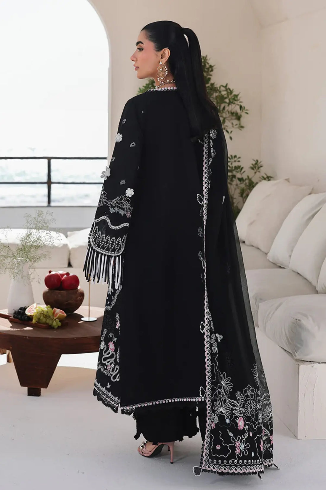 Elegant black summer lawn ensemble with chiffon dupatta – SA-02 Liana