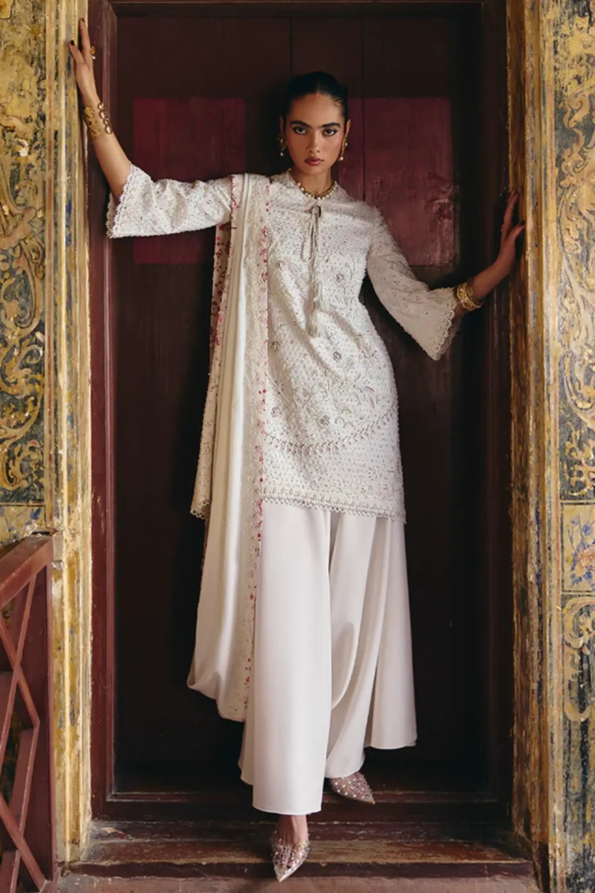 SALIHA daisy white luxury silk 3PC Eid suit by Suffuse at Pakistanimoda