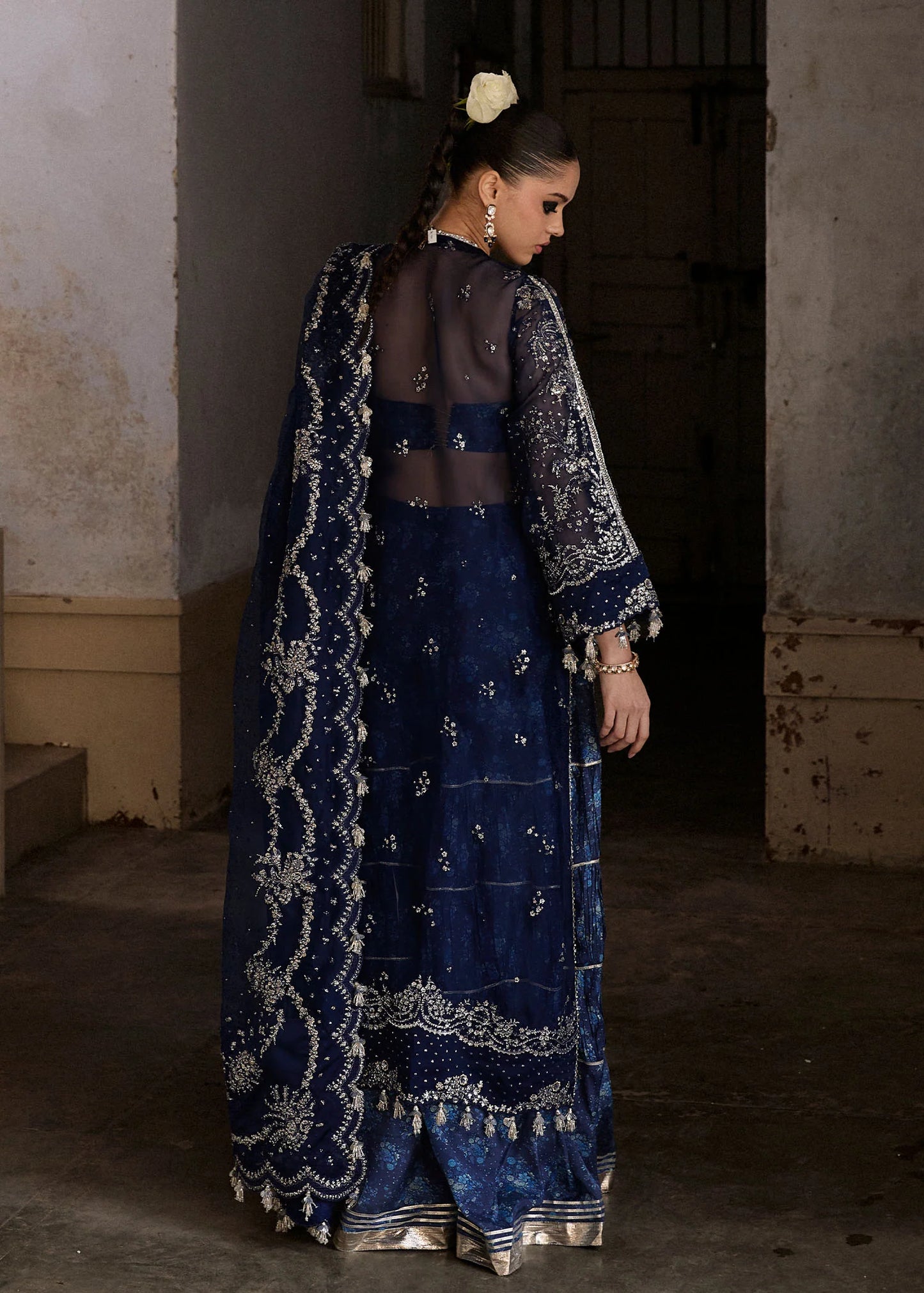 Safa- Darlings Festive'25 By- Hussain Rehar