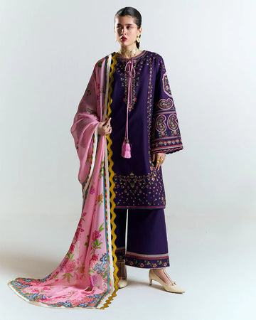 Sagar-Geometric border and floral motif ethnic ensemble