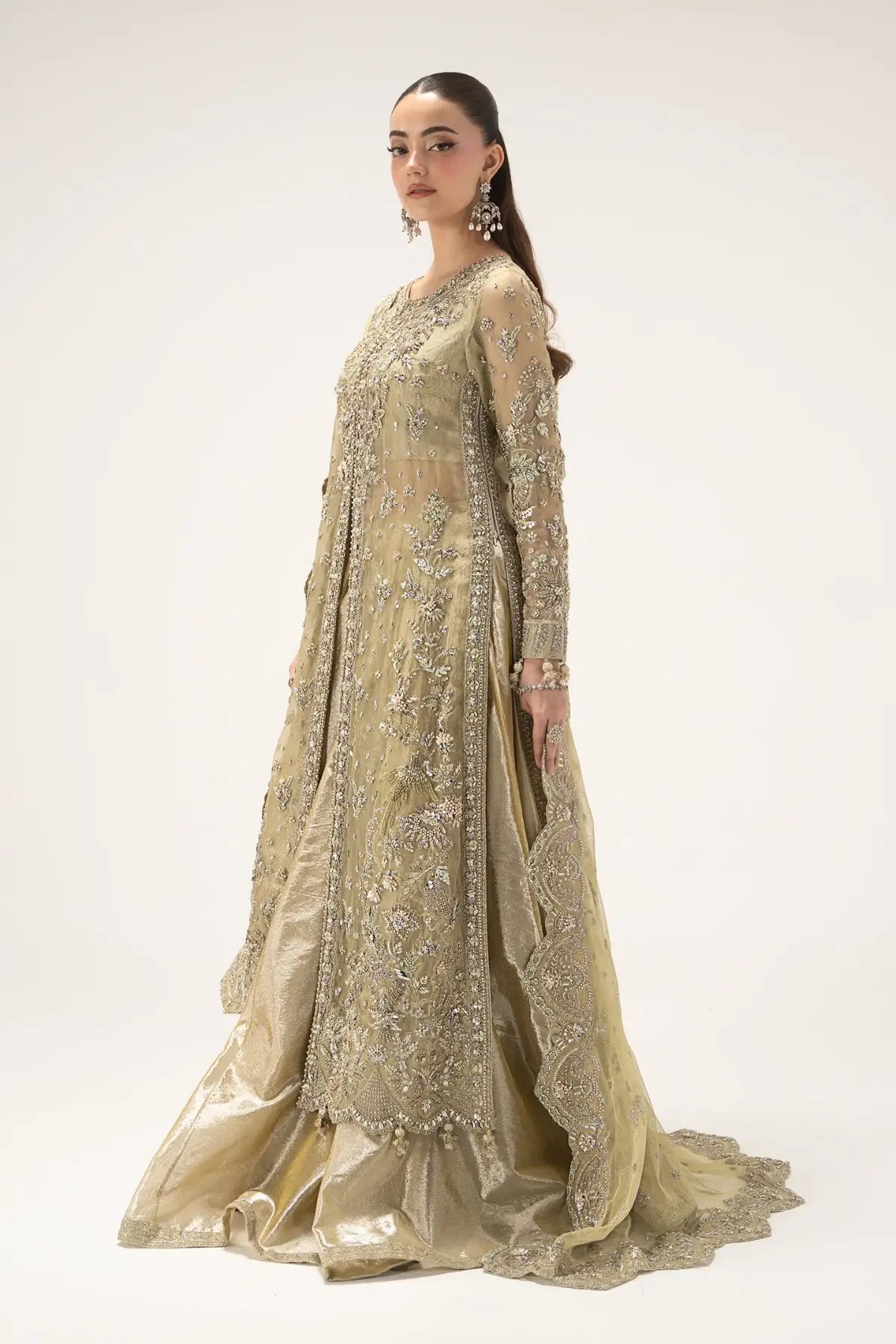 Serelia apple green organza bridal gown with tissue lehenga, bustier and net dupatta by Maria B Retro Shadmani