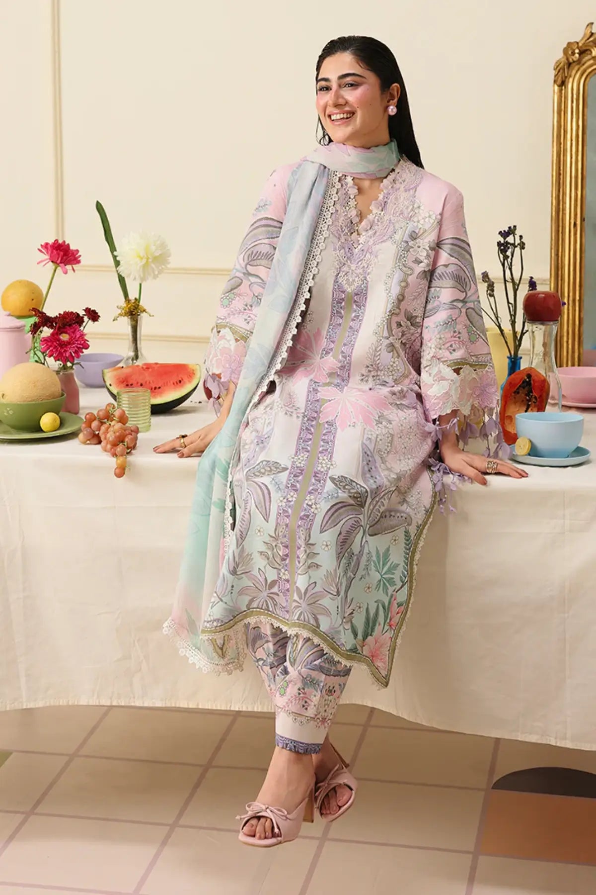Serena Bloom Mushq Soleil Prints pink stitched lawn suit with chiffon dupatta and embroidered lace details