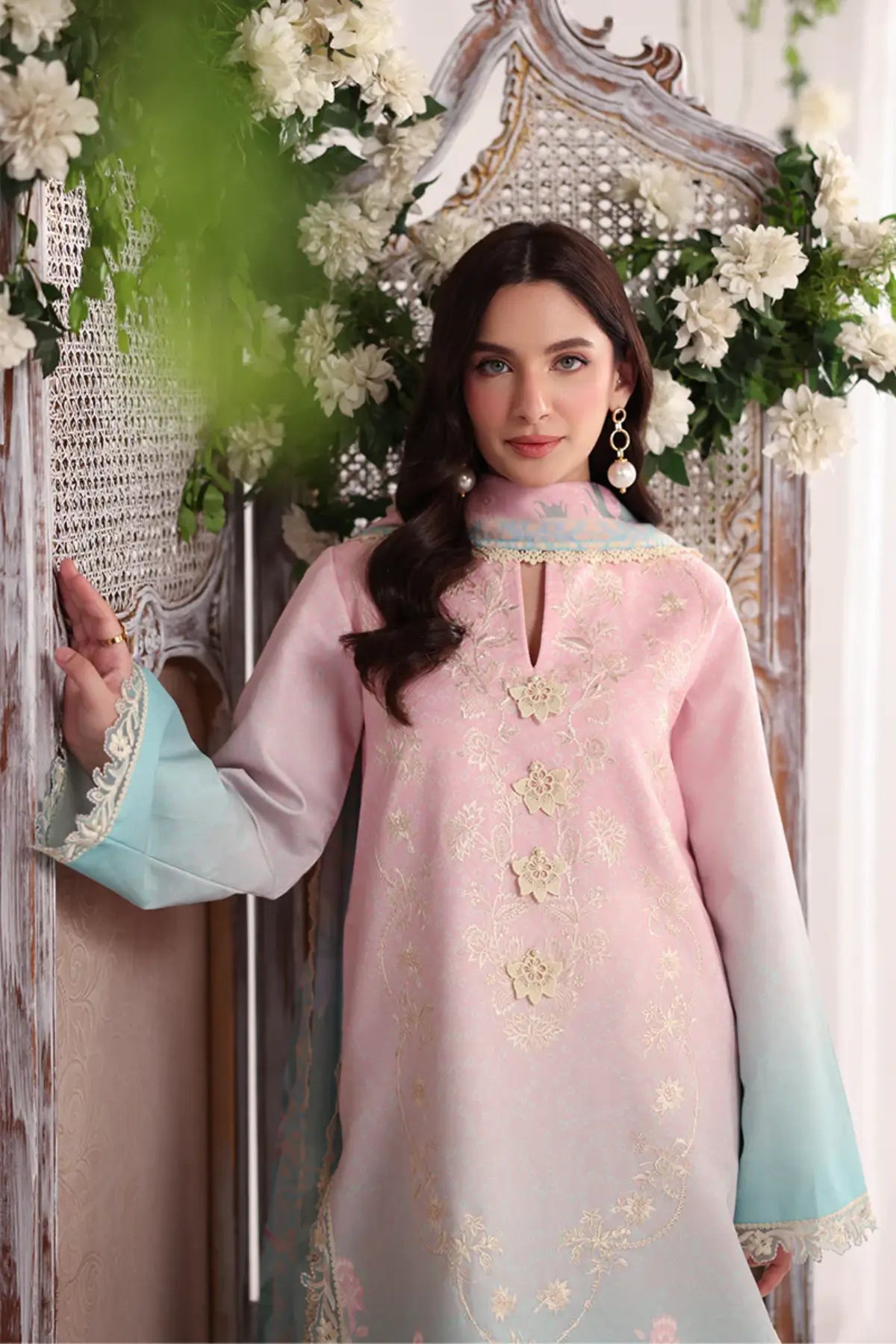 Serene Rang Rasiya Powder Blue luxury lawn stitched suit with embroidered front, organza borders, textured dupatta and cotton trousers