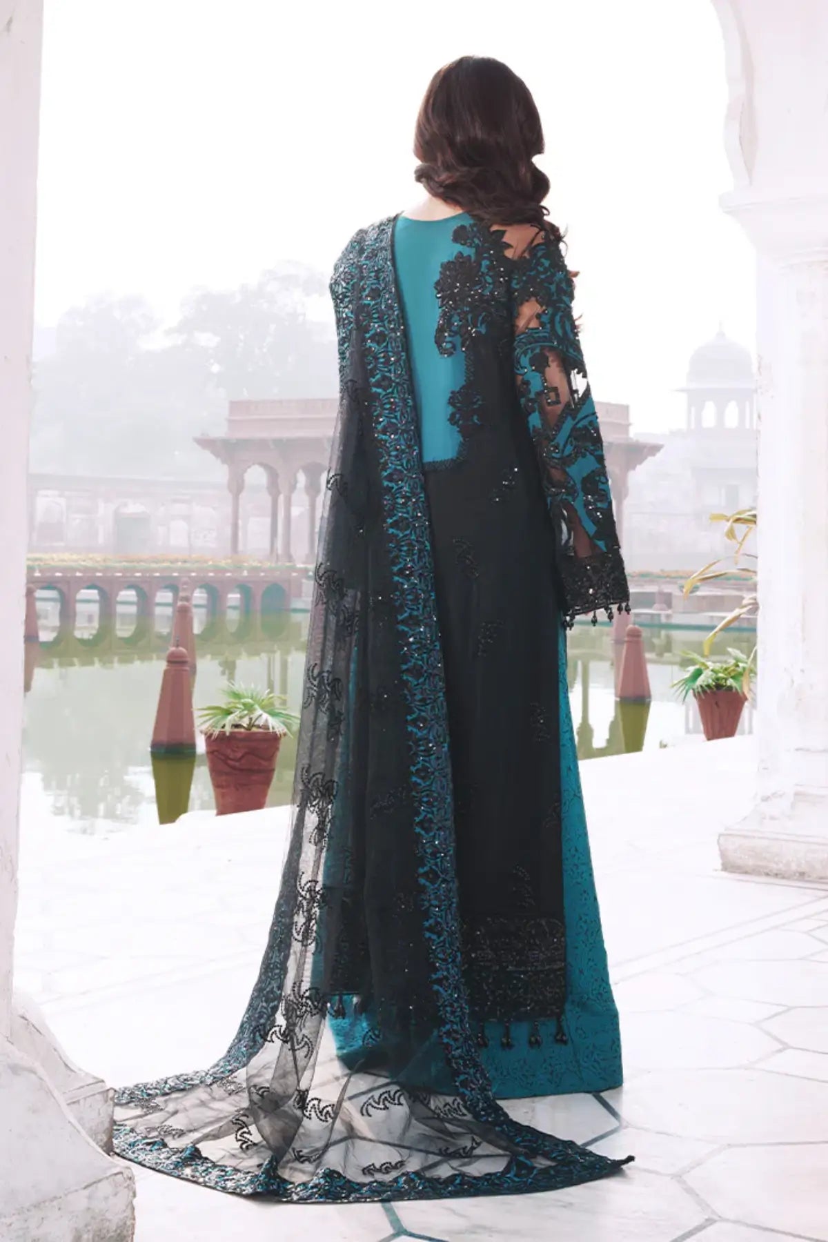 Shabnum black stitched party wear dress worldwide embroidered net stone work jamawar trouser Pakistanimoda.com