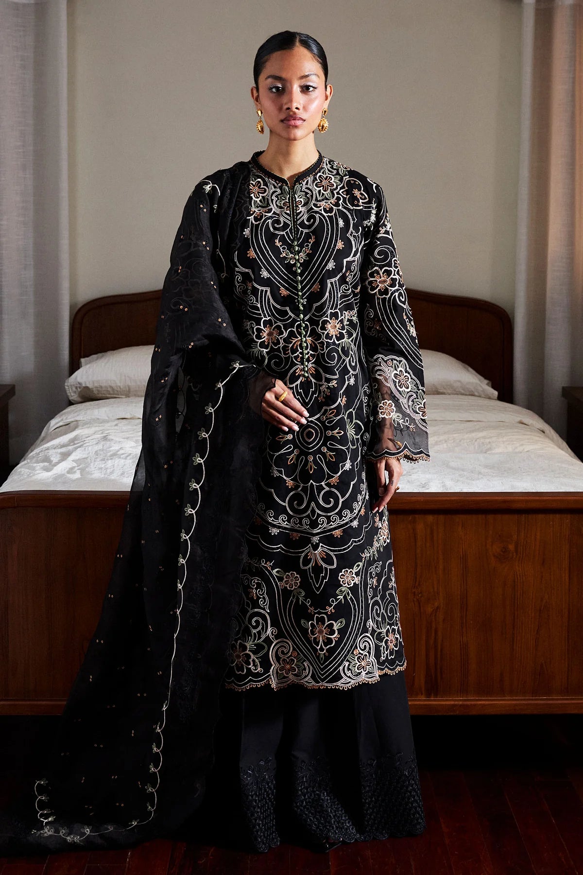 Shizumi-4A- Embroidered Black Lawn Ensemble By- Zara Shahjahan