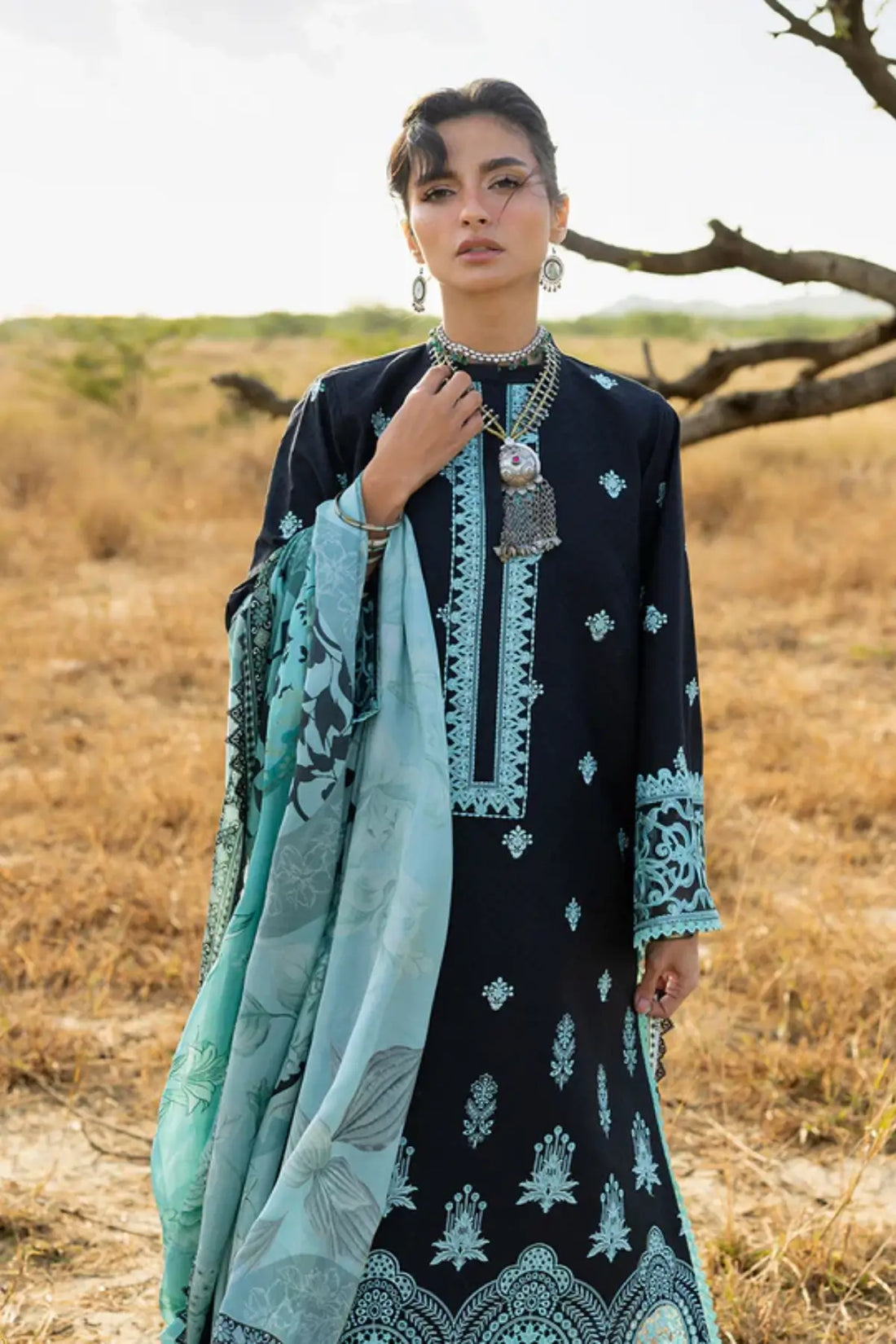Black Zainab Chottani Silva chikankari stitched lawn 3PC with jacquard shirt and silk dupatta
