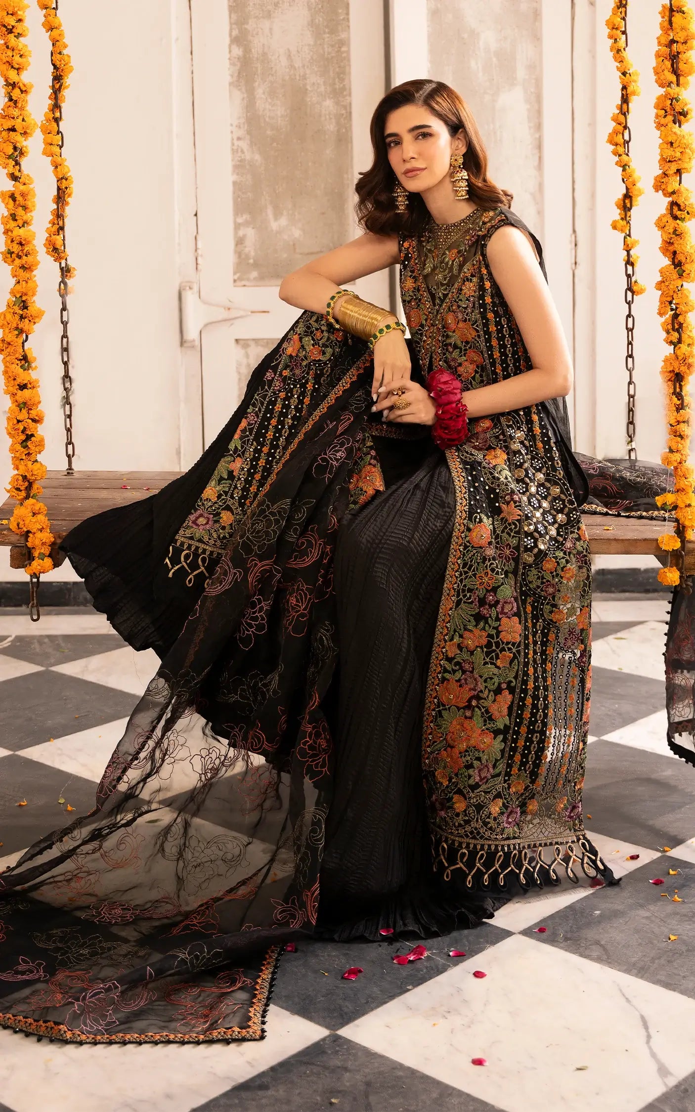 Sitara-(SEF25-03)- Black Sunehri Eid Edit'25  Ensemble